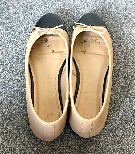 Well worn women ballet - worn,