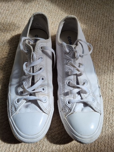 White leather converse size 7 - leather,