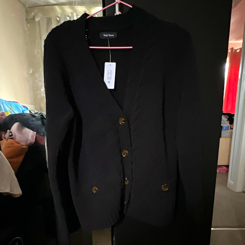 Well worn women black - well,