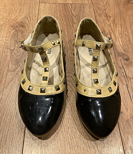 Petite feet size well - feet,