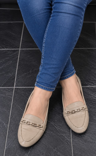 Good condition beige ballet - good,