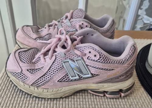 Pink new balance - new,