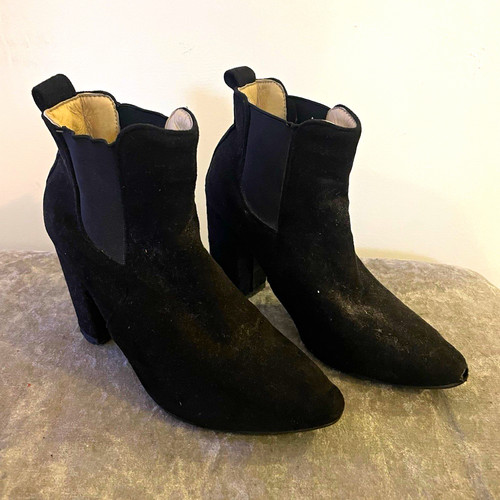 Petite feet size well - uk,