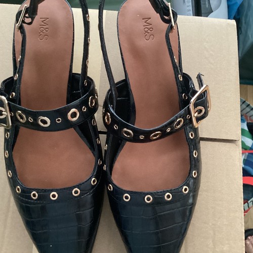 Cort shoes with - , kitten