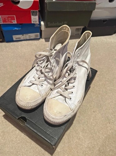 Well worn converse - , white